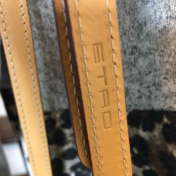 W ETRO Milano Red Paisley Crossbody Speedy 20 Mini Bag with Adjustable Strap - Picture 14 of 17